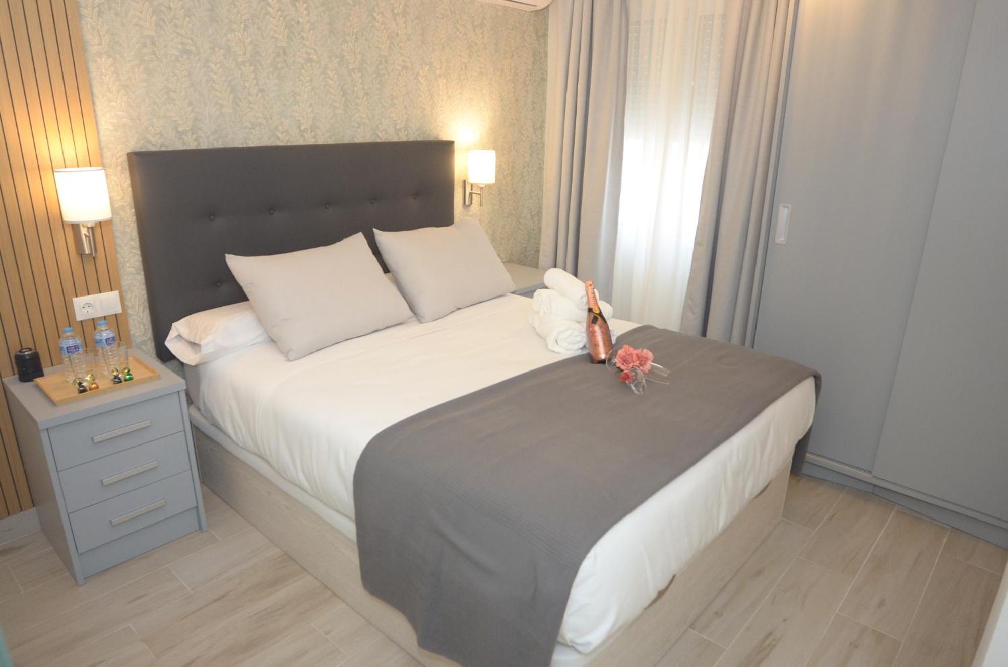 Alojamiento Beethoven Luxury Malaga Exterior photo