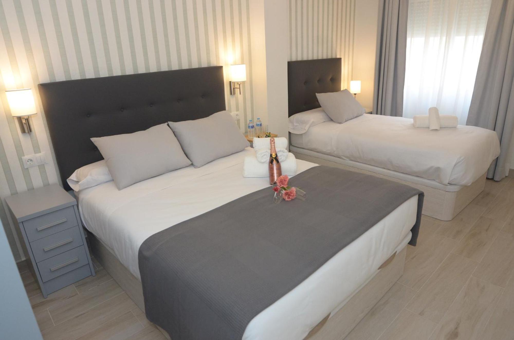Alojamiento Beethoven Luxury Malaga Exterior photo